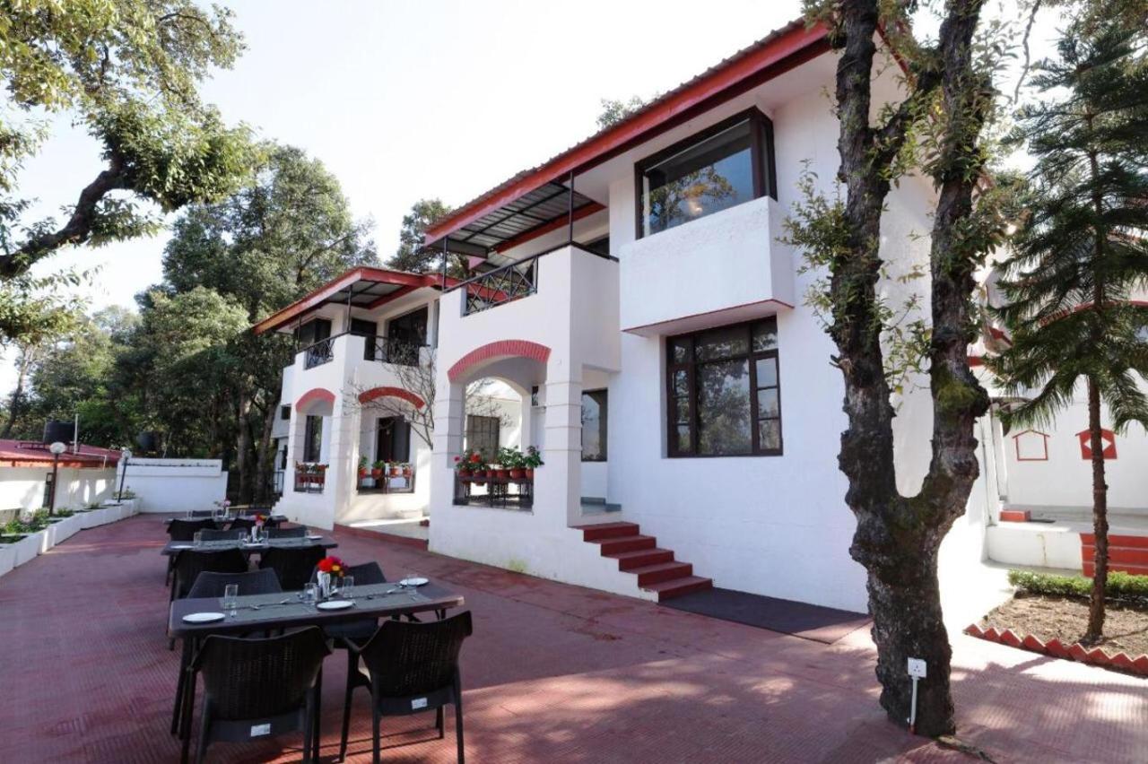 Surbee Resort Mussoorie Eksteriør billede