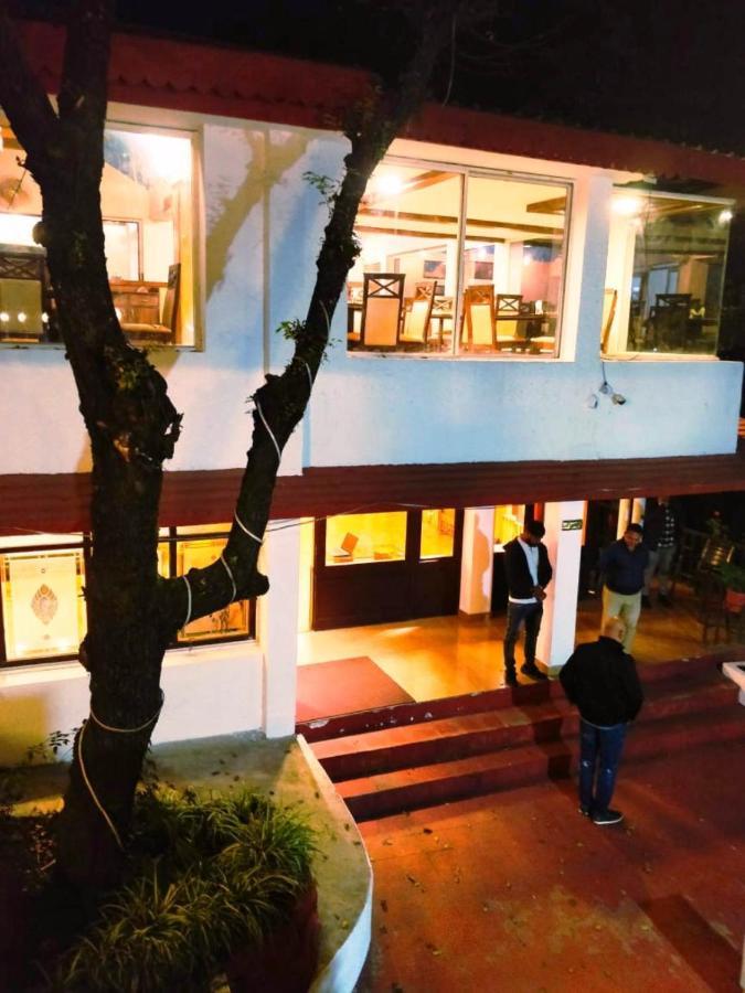 Surbee Resort Mussoorie Eksteriør billede