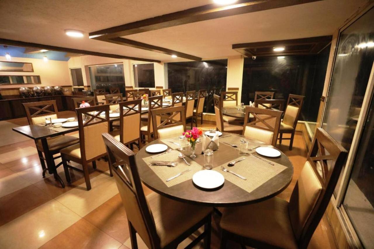 Surbee Resort Mussoorie Eksteriør billede