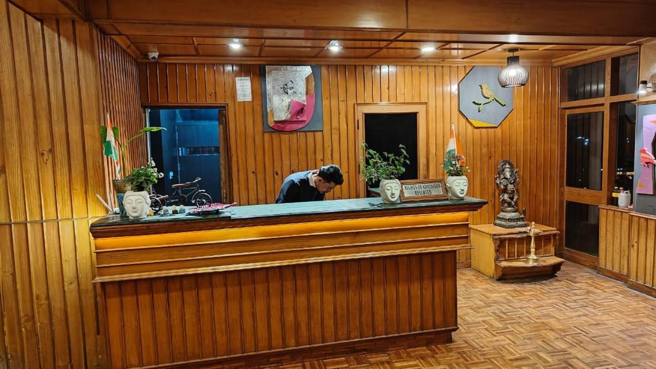 Surbee Resort Mussoorie Eksteriør billede