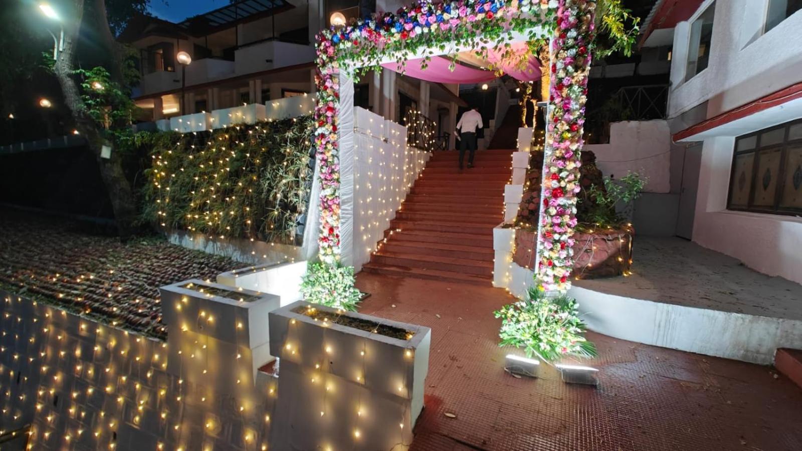 Surbee Resort Mussoorie Eksteriør billede